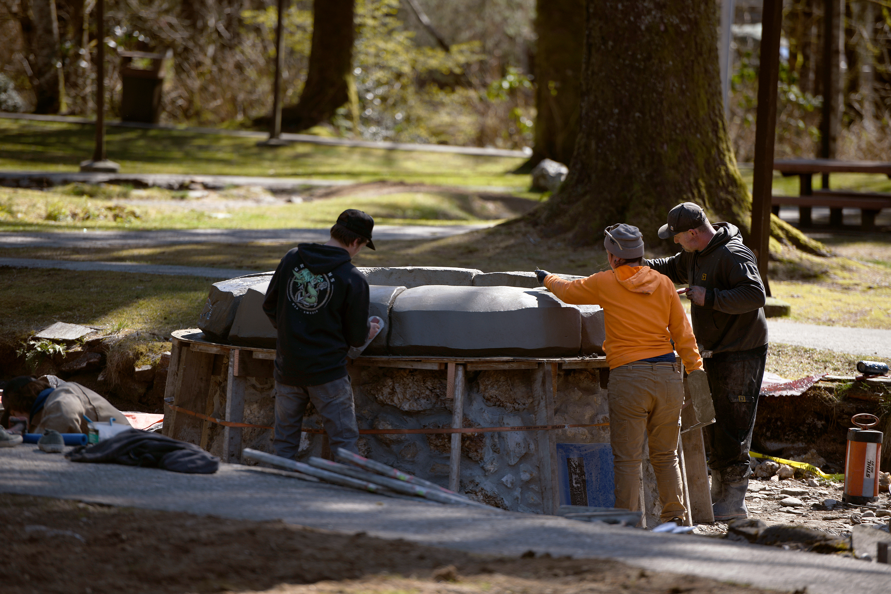 City park fountain construction 041522 01